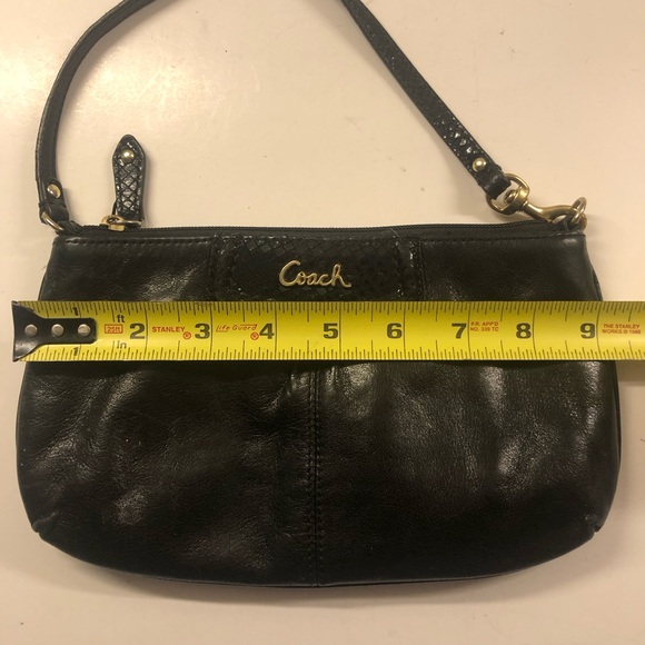 Vintage Coach Black Leather Clutch Wristlet Purse Bag - Picture 2 of 4